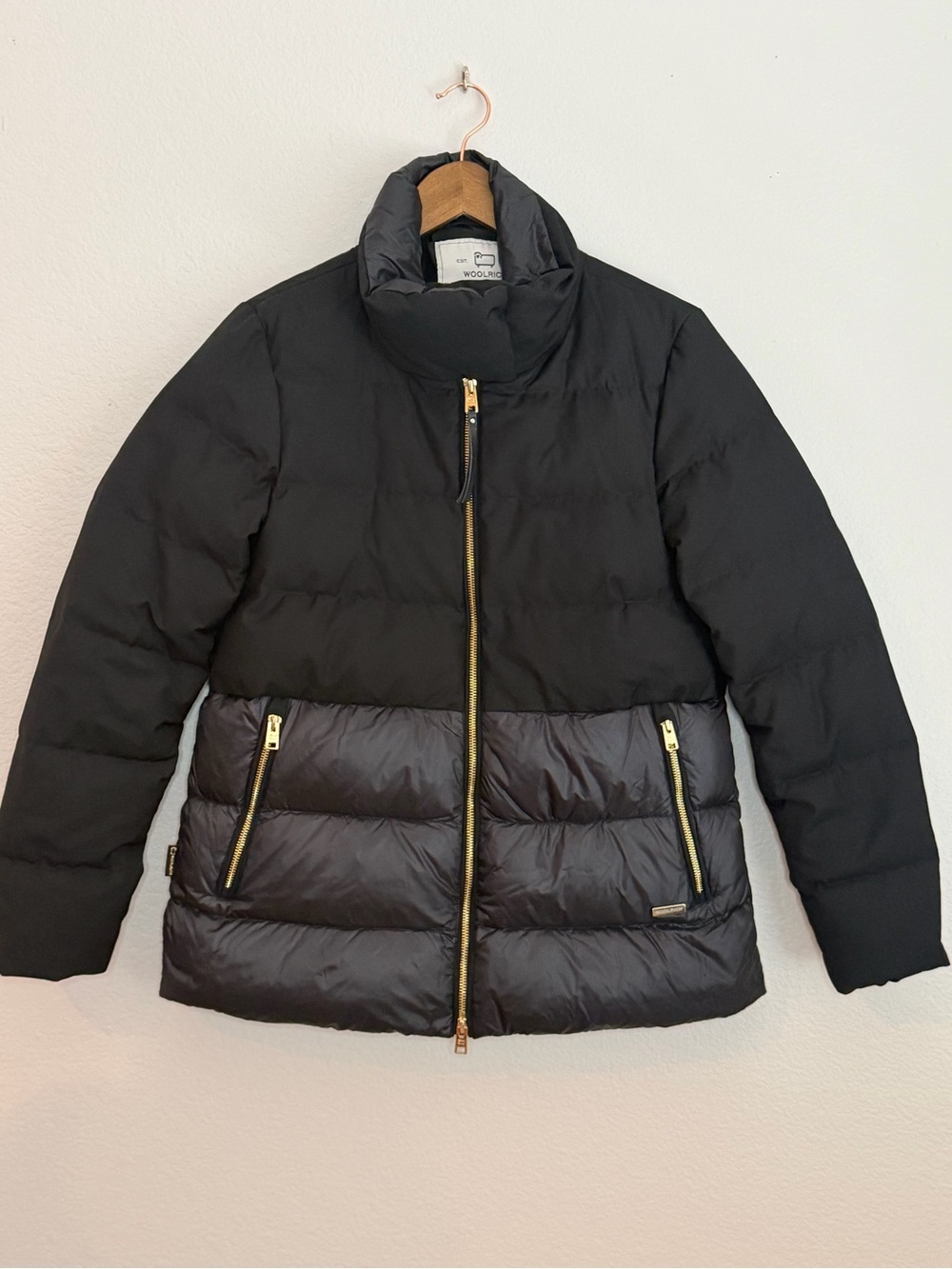 Woolrich Luxe Black Down Puffer Jacket Gold Zip Funnel Neck Duck Down Coat | M - Picture 3 of 9